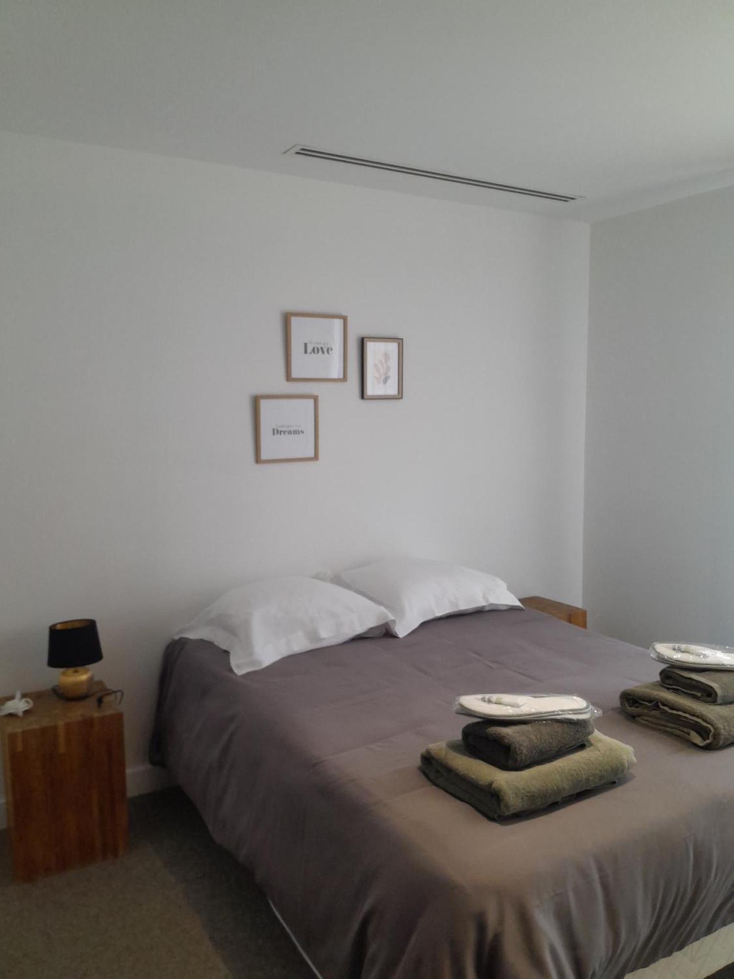 弗维沃Domaine Rampale住宿加早餐旅馆 外观 照片